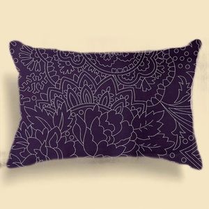 2 pillowcases. Zippered and high quality. 100% cotton